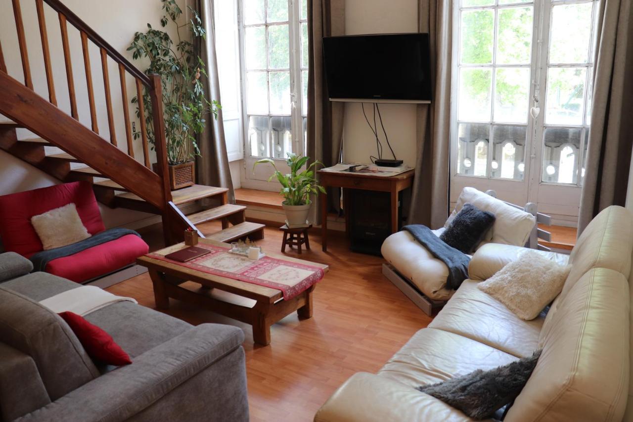 Le Palais D'Etigny Apartment Bagneres-de-Luchon Ngoại thất bức ảnh